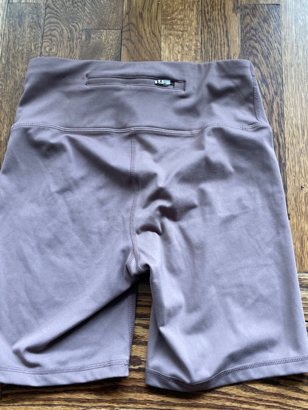 Reebok Shorts - Picture 2 of 5